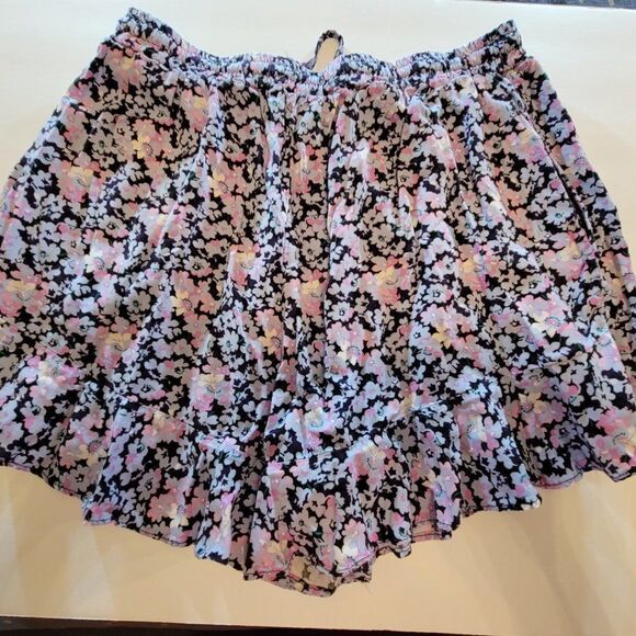 MOSSIMO SUPPLY CO FLORAL SHORT - Picture 12 of 12